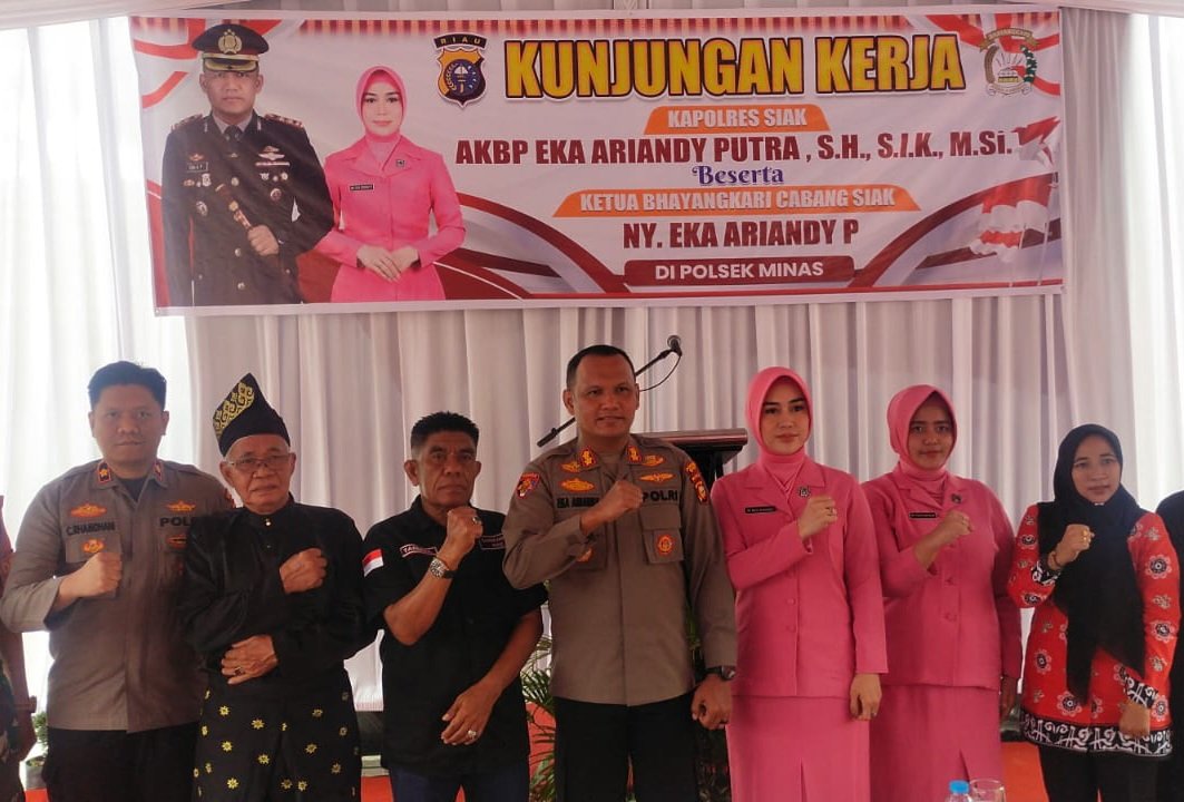 Kunjungi Polsek Minas, Kapolres Siak Tekankan Untuk Peningkatan Pelayanan