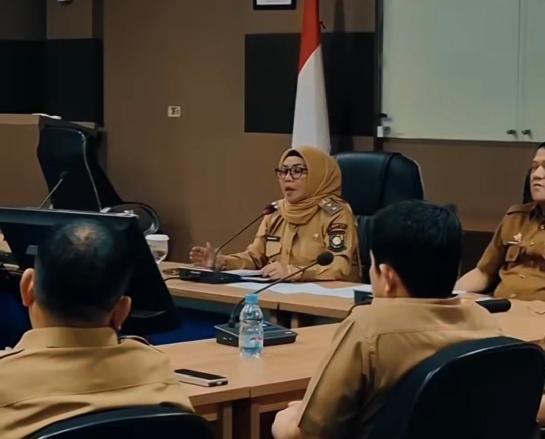 Hari Pertama Masuk Kantor, Misharti Pimpin Rapat Bersama OPD dan Camat se Kabupaten Kampar