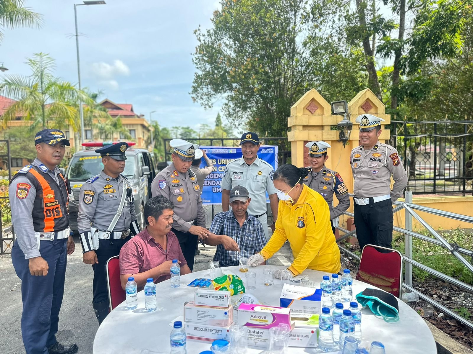 Polres Siak Gelar Tes Urine dan Cek Kesehatan Sopir Angkutan umum